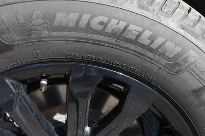 2022 GMC Canyon Elevation Standard