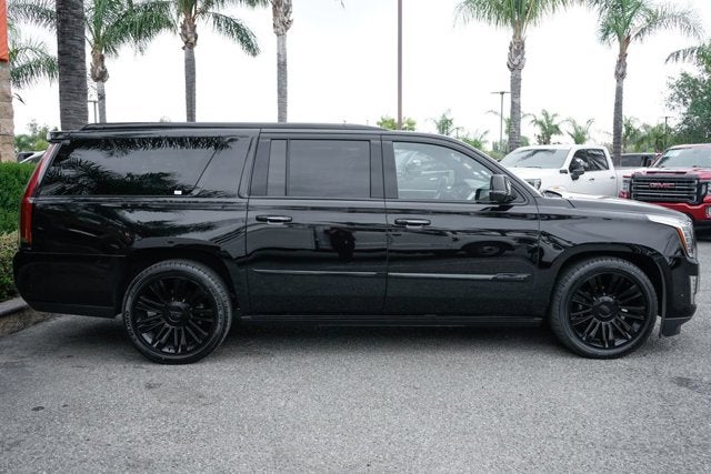 2017 Cadillac Escalade ESV Platinum Edition
