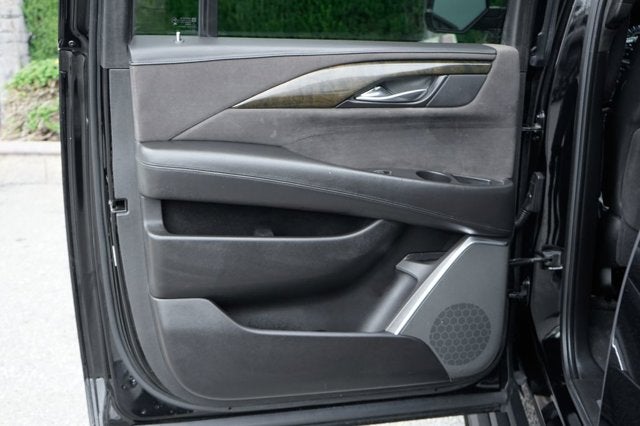 2017 Cadillac Escalade ESV Platinum Edition