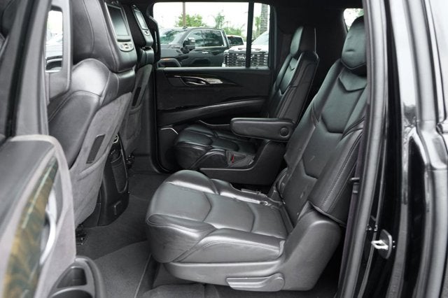 2017 Cadillac Escalade ESV Platinum Edition