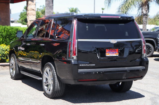 2017 Cadillac Escalade Luxury