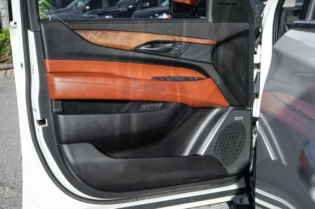 2015 Cadillac Escalade Premium