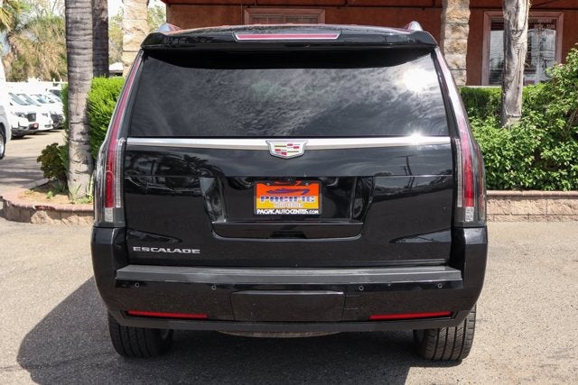 2019 Cadillac Escalade Platinum Edition