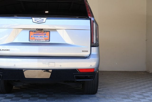 2023 Cadillac Escalade Sport