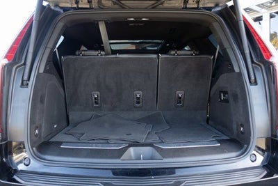 2022 Cadillac Escalade Sport