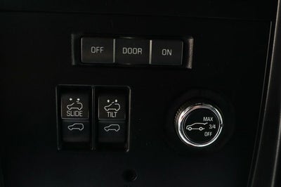 2018 Cadillac Escalade ESV Platinum Edition