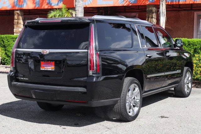 2018 Cadillac Escalade ESV Platinum Edition