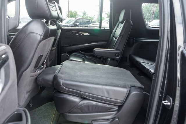 2016 Cadillac Escalade ESV Platinum Edition