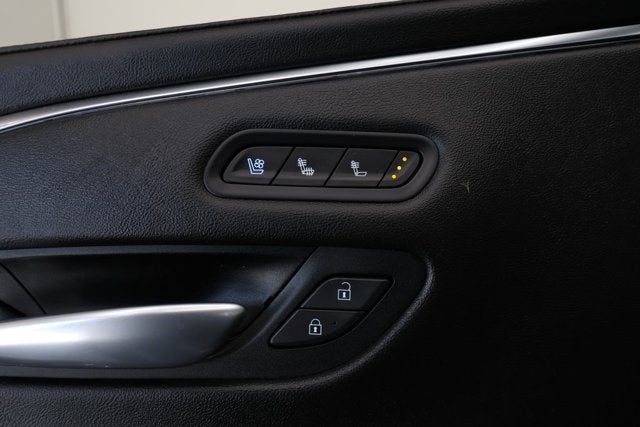 2022 Cadillac Escalade ESV Premium