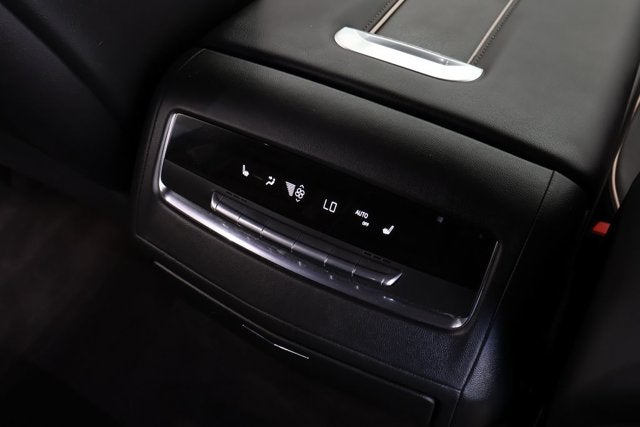 2022 Cadillac Escalade ESV Premium