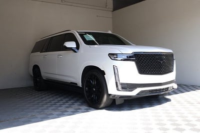 2022 Cadillac Escalade ESV Premium