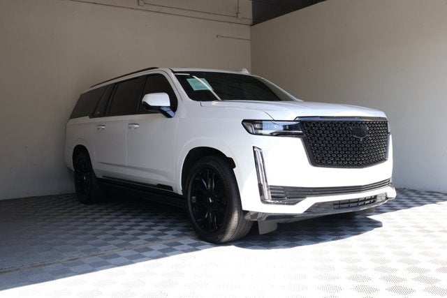 2022 Cadillac Escalade ESV Premium