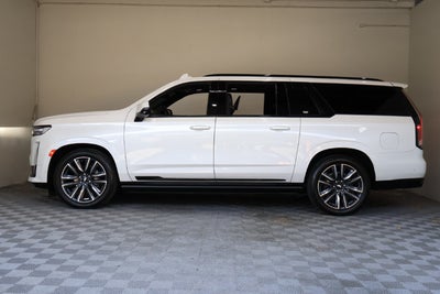 2023 Cadillac Escalade ESV Sport Platinum