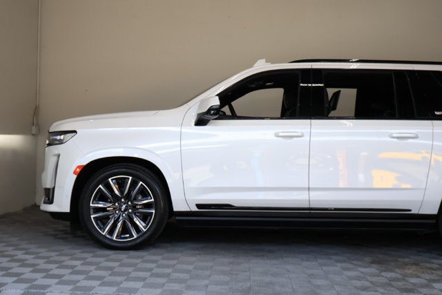 2023 Cadillac Escalade ESV Sport Platinum