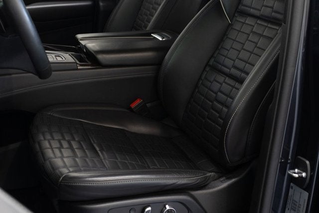 2022 Cadillac Escalade ESV Sport Platinum