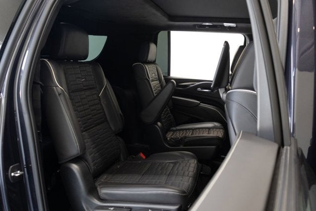 2022 Cadillac Escalade ESV Sport Platinum