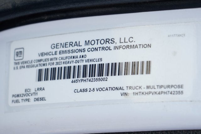 2023 Chevrolet Silverado 5500HD Work Truck