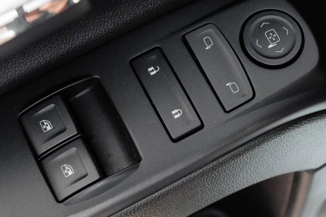 2023 Chevrolet Silverado 6500HD 1LT