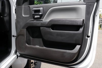 2023 Chevrolet Silverado 6500HD 1LT