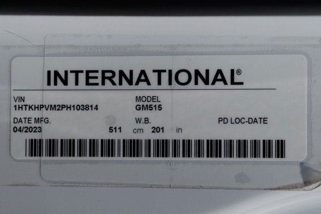 2023 Chevrolet Silverado 6500HD 1LT