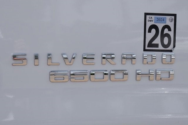 2023 Chevrolet Silverado 6500HD 1LT