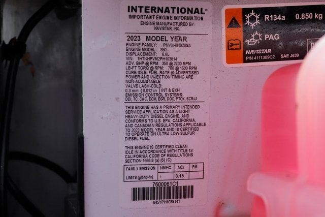 2023 Chevrolet Silverado 6500HD 1LT