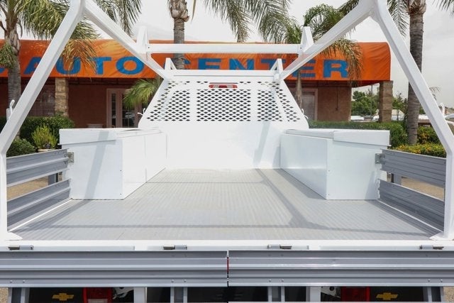 2020 Chevrolet Silverado 6500HD 1WT