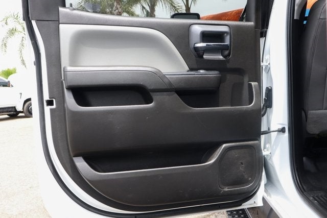 2020 Chevrolet Silverado 6500HD 1WT