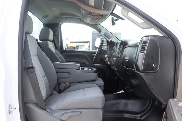 2023 Chevrolet Silverado 4500HD Work Truck