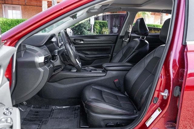 2022 Nissan Altima 2.0 SR