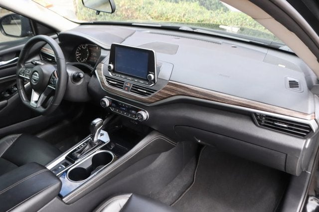 2022 Nissan Altima 2.5 SL