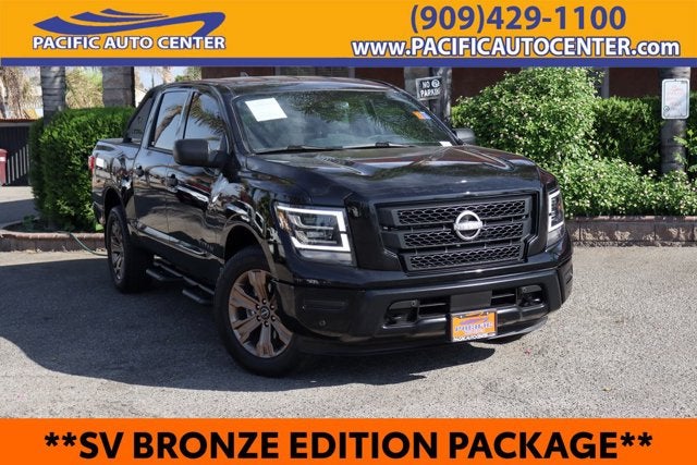 2024 Nissan Titan SV