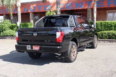 2024 Nissan Titan SV