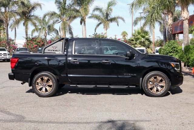 2024 Nissan Titan SV