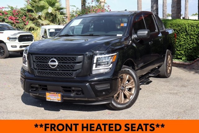 2024 Nissan Titan SV