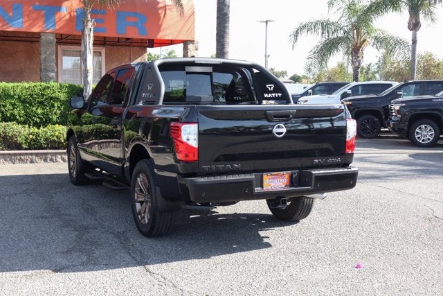 2024 Nissan Titan SV