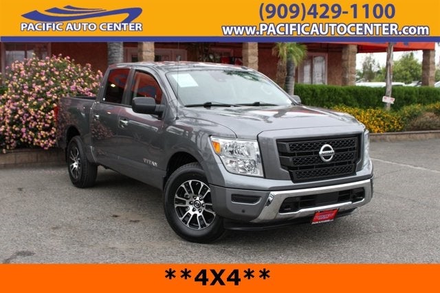 2021 Nissan Titan SV