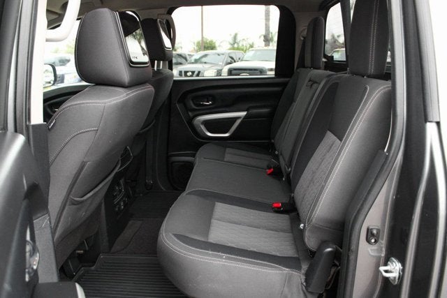 2021 Nissan Titan SV