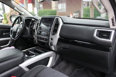 2021 Nissan Titan SV