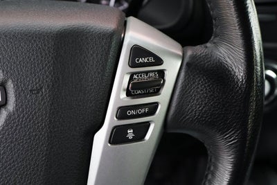 2023 Nissan Titan SV