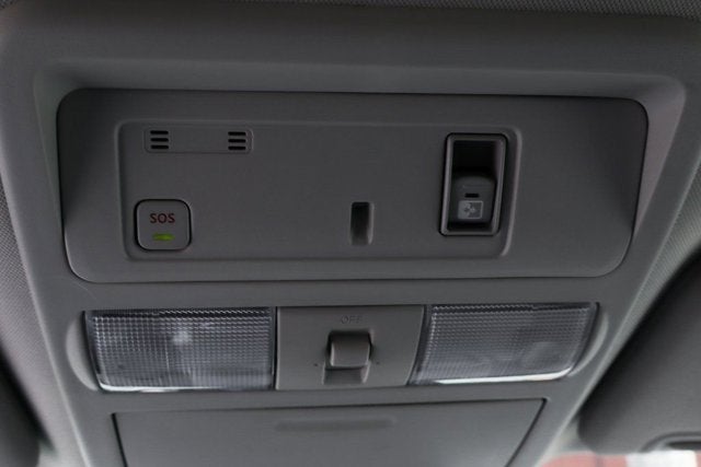 2023 Nissan Titan SV