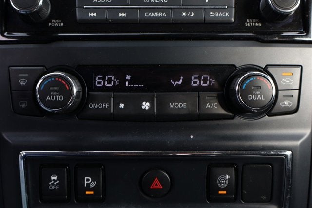 2023 Nissan Titan SV