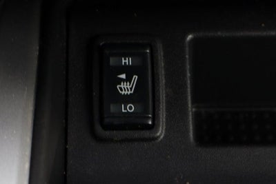 2023 Nissan Titan SV