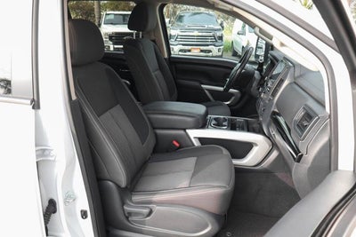 2023 Nissan Titan SV