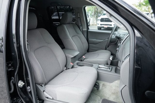 2017 Nissan Frontier SV