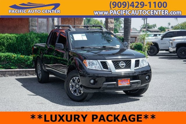 2018 Nissan Frontier 4.0 PRO-4X Crew Cab 4X4 AT's photo
