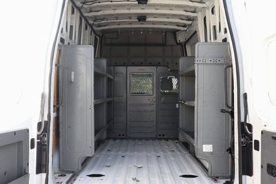 2018 Nissan NV2500 HD SV