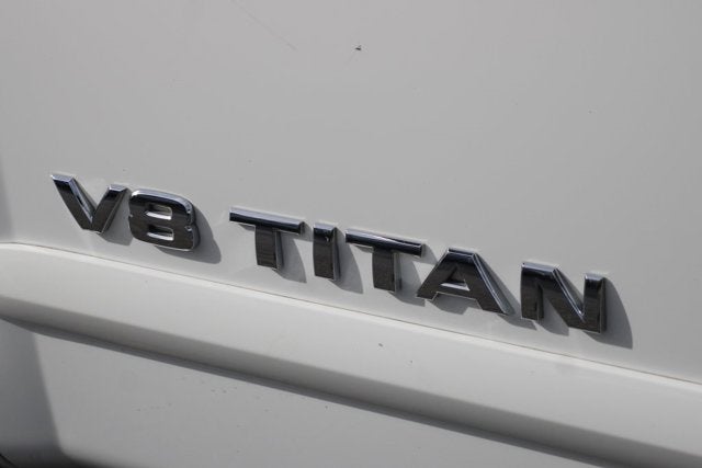 2013 Nissan Titan SV