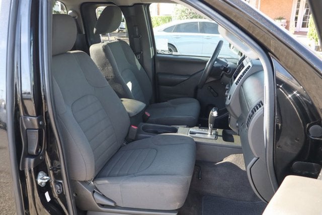 2016 Nissan Frontier S