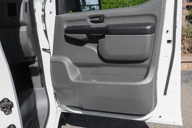 2021 Nissan NV2500 HD SV